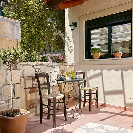 Villa Thallos *
